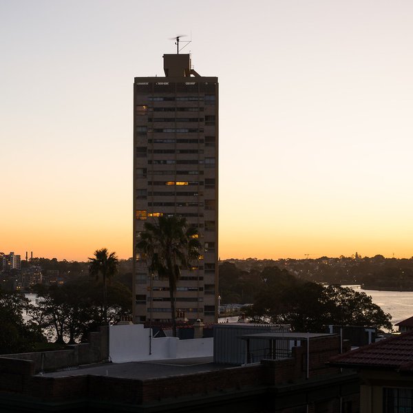 Blues_Point_Tower.jpg