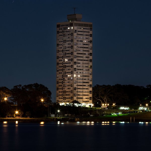Blues_Point_Tower_4.jpg