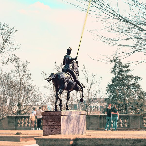 Joan_Of_Arc_Statue_5.jpg