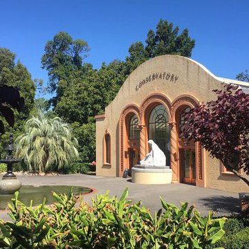 Conservatory Building Tim Blight.jpg