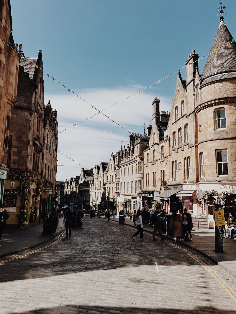 things to do in Edinburgh for young adults