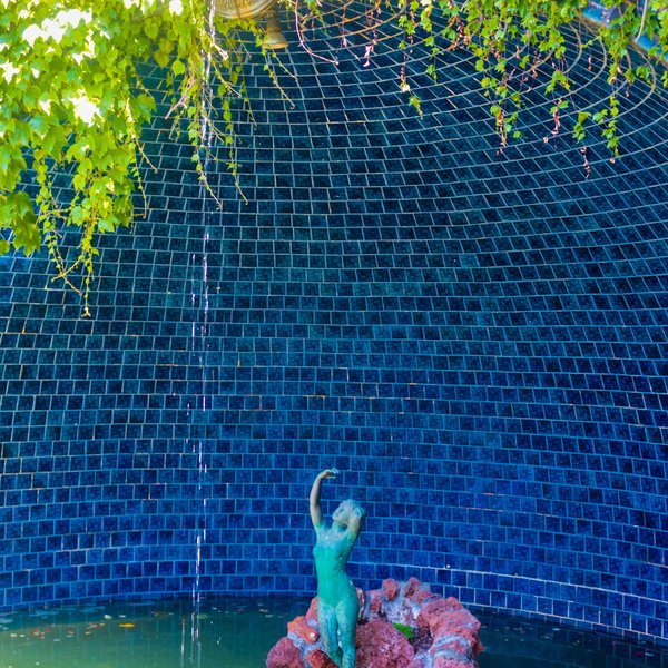 Pioneer Women's Memorial Garden Statue