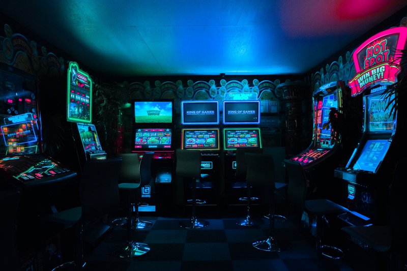 This Unique Retro Arcade Bar In Vancouver Is The Perfect Spot To