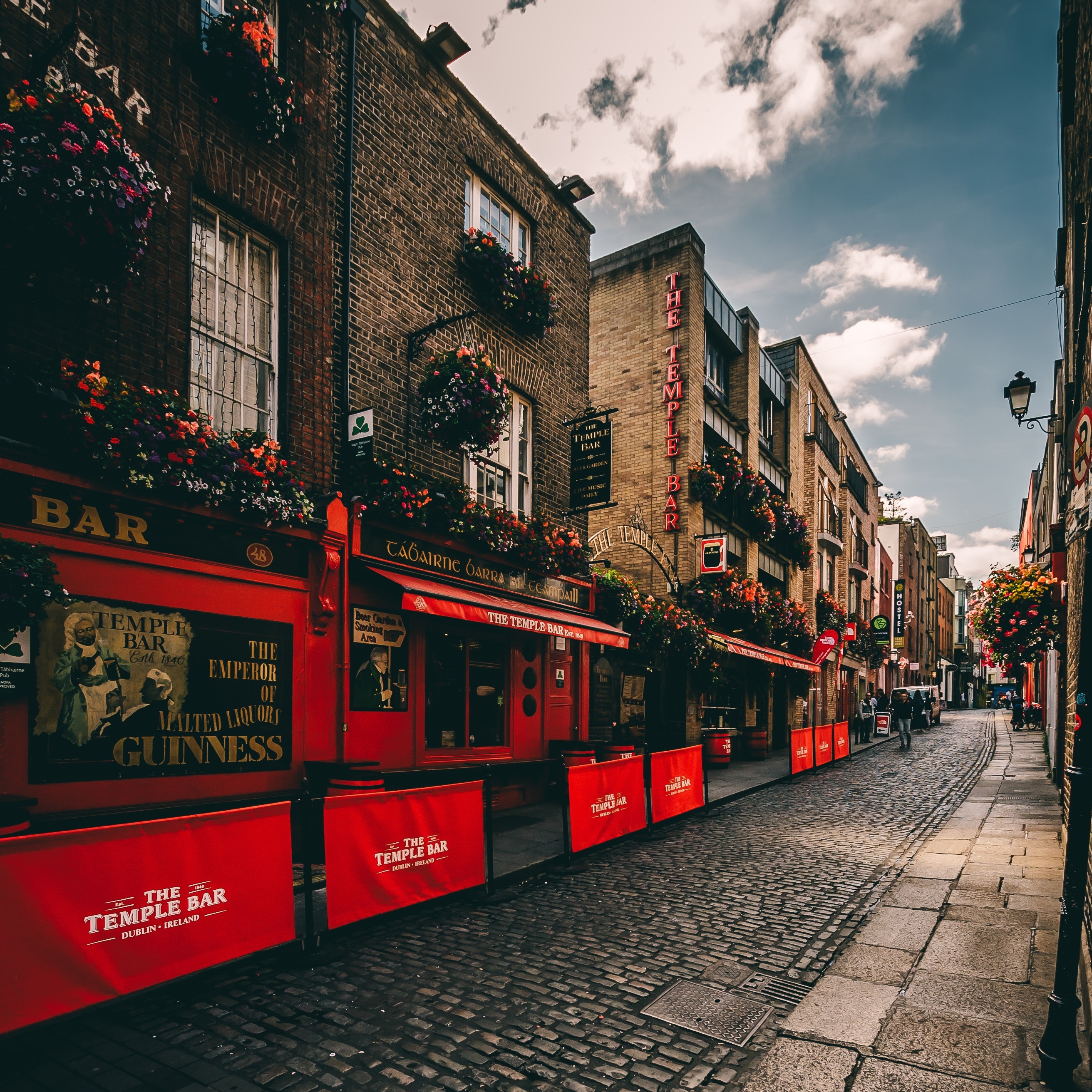 Superior High School's New Cell Phone Policy Starts Fall 2023, image size:2624x2624