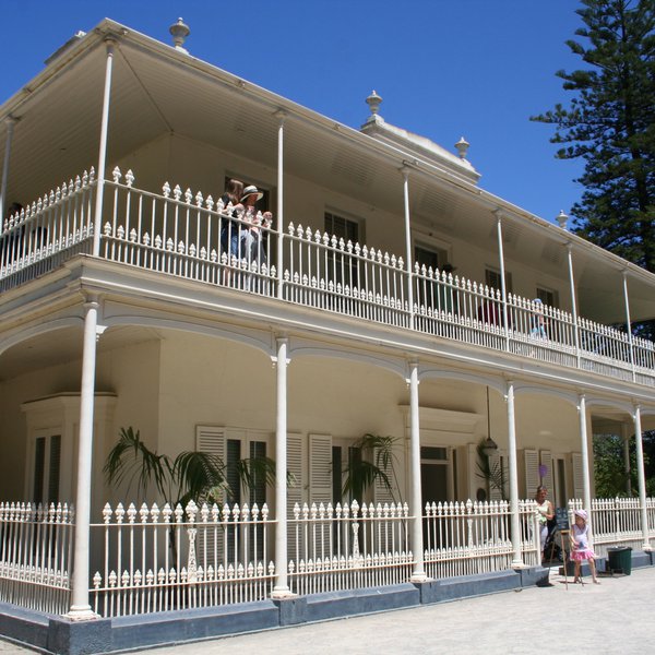 Como_House_02.jpg