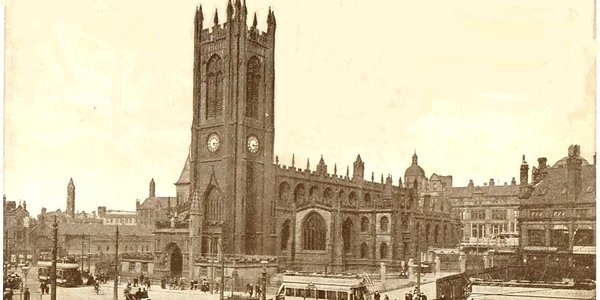 Manchester_Cathedral.jpg