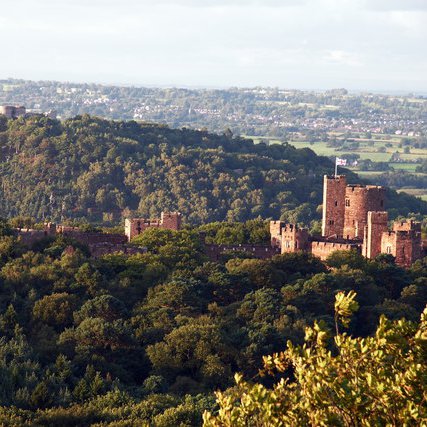 Peckforton_Castle_2.jpg